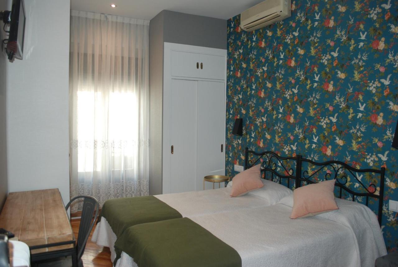 โอสตัล อเบนิดา Hotel มาดริด ภายนอก รูปภาพ